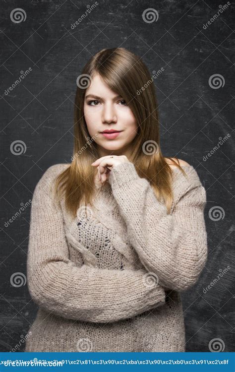 Belle Blonde Naturelle Image Stock Image Du Mignon Sourire