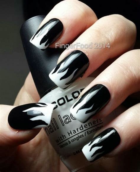 25 Creative Black And White Nail Design Ideas