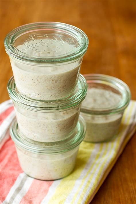 Simple No Cook Overnight Oatmeal In A Jar Quick Easy Breakfast