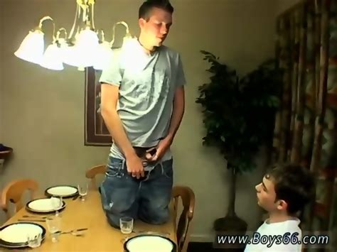 Men Caught Pissing Gay Christian Kenny Soak In Piss