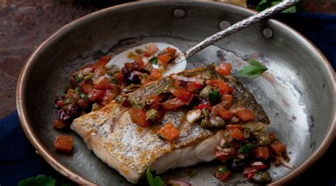 Pan Fried Hake With Salsa And Mashed Potatoes Supervalu