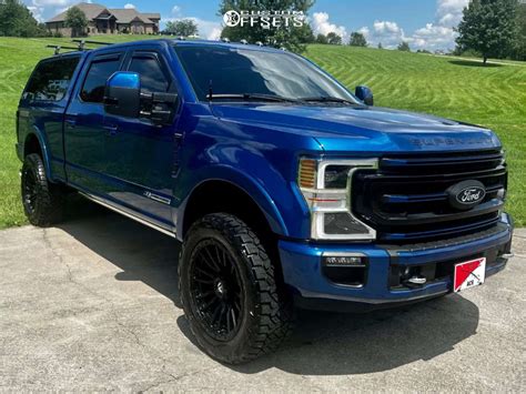 2022 Ford F250 Lifted Platinum