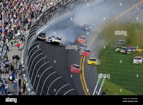 2013 Kyle Larson Hi Res Stock Photography And Images Alamy