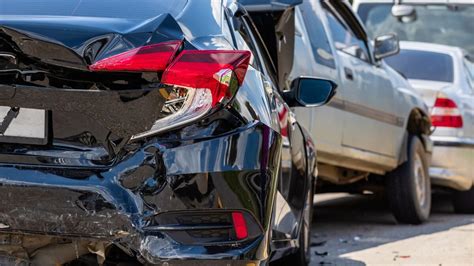 Tips To Avoid Rear End Collisions All Set Towing Company Schaumburg Il