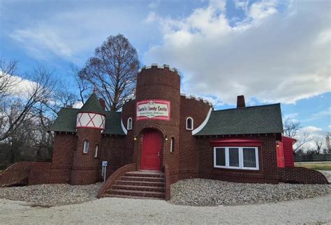 Holiday Spirit Lasts Year Round In Santa Claus Indiana