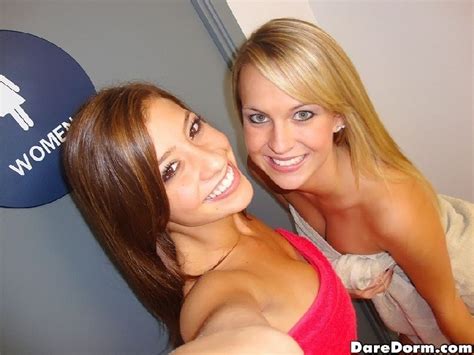 Daredorm Fooling Around Porn Fan Community Forum