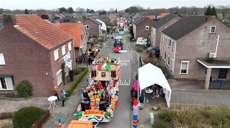 Video Halfvastenoptocht Vanuit De Lucht Afferden Limburg Nl