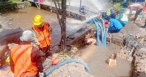 Pipa PTAM Bocor Di Jalan Sutoyo Banjarmasin Barat Terdampak