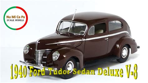 1940 Ford Coupe Deluxe V 8 Amt Ertl Nº 6522 125 Scale Model Kit