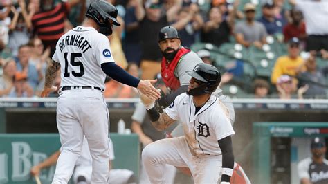 Detroit Tigers Defeat Chicago White Sox 2 1 Game Thread Replay