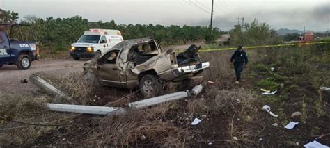 Vehículo vuelca y conductor de 21 años pierde la vida en accidente en