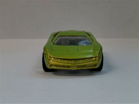 Hot Wheels Cadillac Cien Concept Mystery Models Buzz Miniature Works