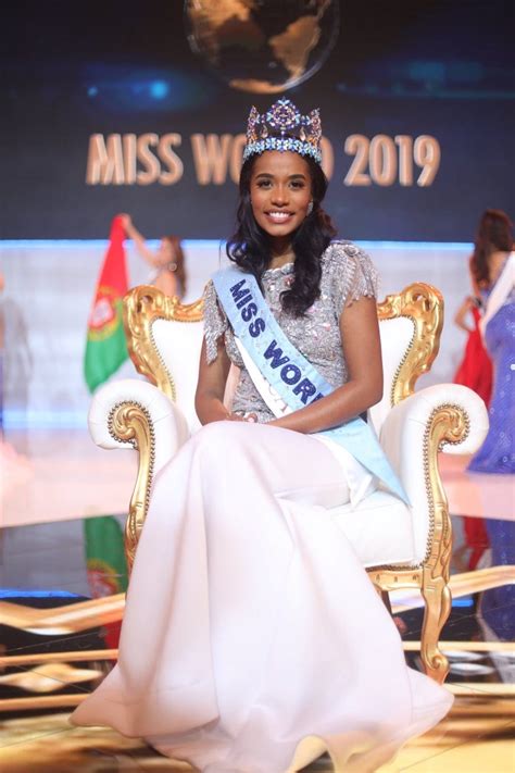 Jamaicas Toni Ann Singh Crowned Miss World 2019