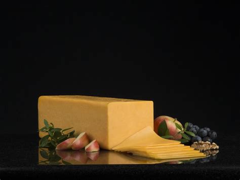 31 Flavorful Cheese Choices Premium Deli Products Boars Head