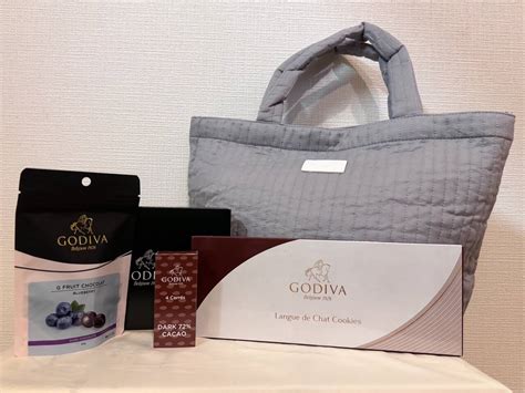 【godiva（ゴディバ）福袋2024】百貨店で購入！チョコレートやクッキー、バッグもついて5400円の中身とは？ With Class