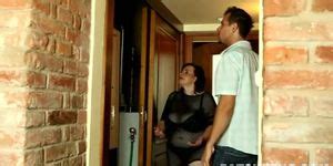 Fullweight BBW Facesitting With Bitchy Sandra Porn Videos