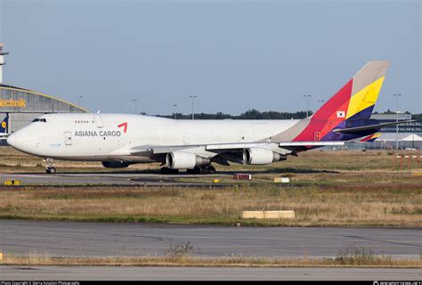 Hl Asiana Airlines Boeing E Bdsf Photo By Sierra Aviation