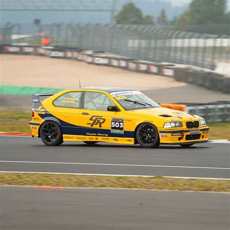 Fahrerplätze DMV BMW 318ti Cup Saison 2025 79110 MotorsportMarkt de