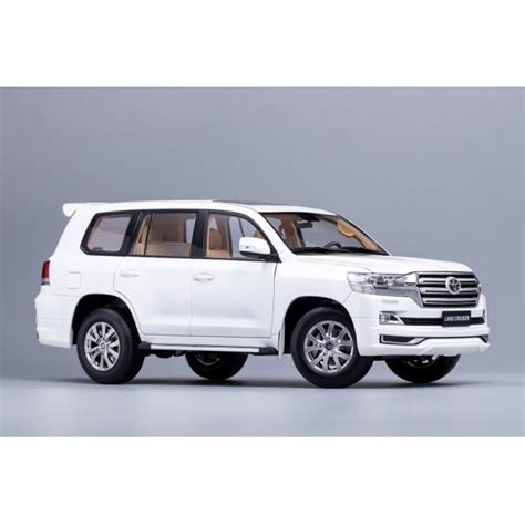 Keng Fai Toyota Land Cruiser Suv Right Hand Drive Rhd White