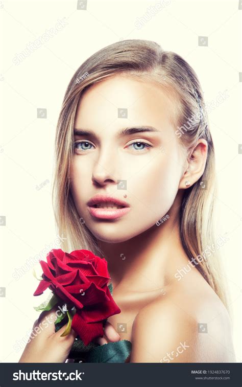 Beauty Portrait Blonde Girl Nude Makeup Stock Photo Shutterstock