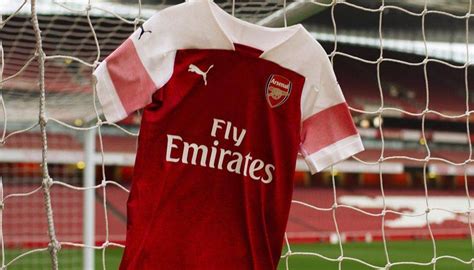 Premier League Side Arsenal Unveil Home Kit For 2018 19 Season KickOff