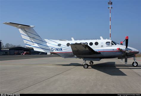 D IWAW Beechcraft B200 King Air Private Christian Weber JetPhotos