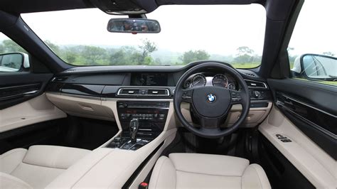 BMW-7-Series-2013-730-LD-Interior Car Photos - Overdrive