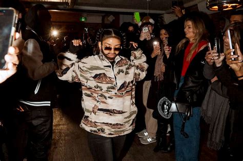 Woman Wins Drake Look Alike Contest In Toronto