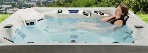 Vector21 Series Hot Tubs Style And Performance Marquis