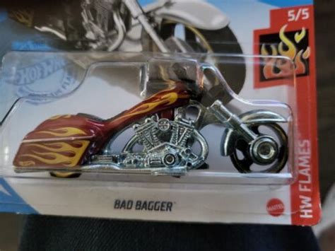 Motor Bike Hot Wheels Bad Bagger Hw Flames Red Nip