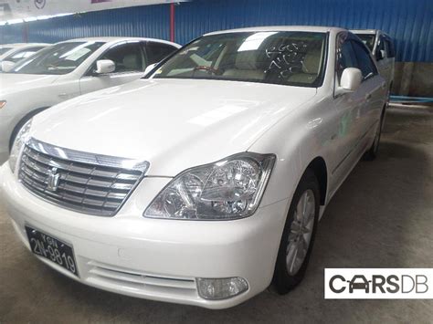 Toyota Crown Royal Saloon For Sale In Kama Carsdb