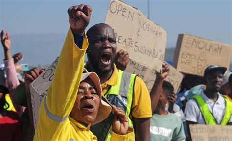 Limpopo Villagers Demand Anglo Reopen Sekhukhune Mine Or Lose Licence