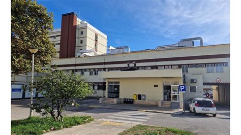 Centro Hospitalar E Universit Rio Do Algarve Um Hospital Beira Da