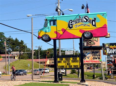 Grateful Shed Sign Cool Sign In The Wisconsin Dells Resta Flickr