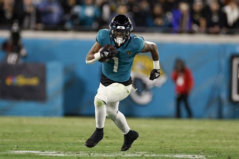 Jaguars Running Back Fantasy Football Outlook Travis Etienne Vs Tank