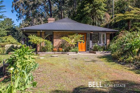 1 Tosari Road Kalorama Vic 3766 House For Rent Domain