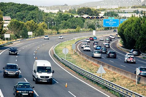 Set Persones Han Perdut La Vida A Les Carreteres Del Baix El 2023