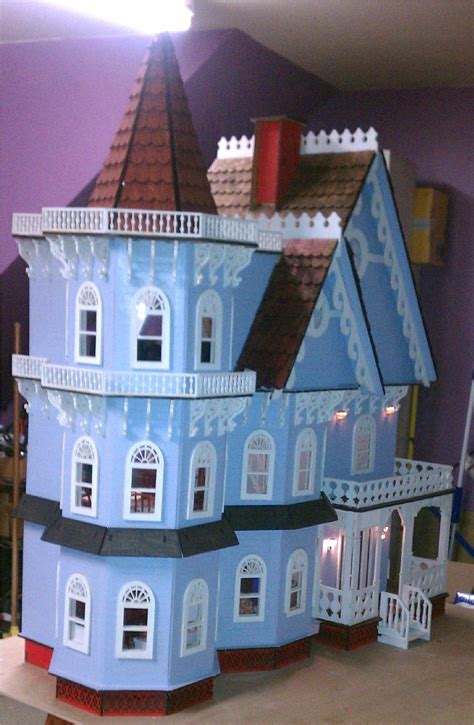 Leon Gothic Victorian Masion Dollhouse Mini Doll House Doll Houses