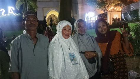 14 Mobil Rombongan Antar Jemaah Haji dari Jeneponto ke Asrama Haji ...