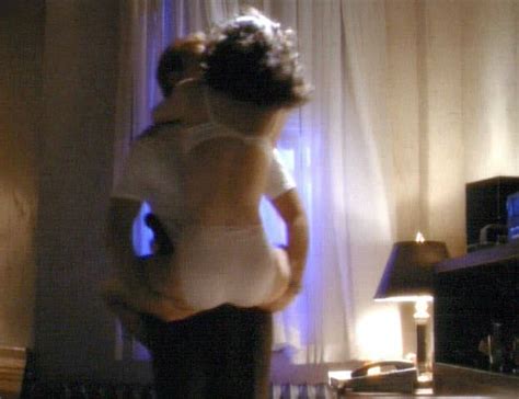 Amy Brenneman Nude