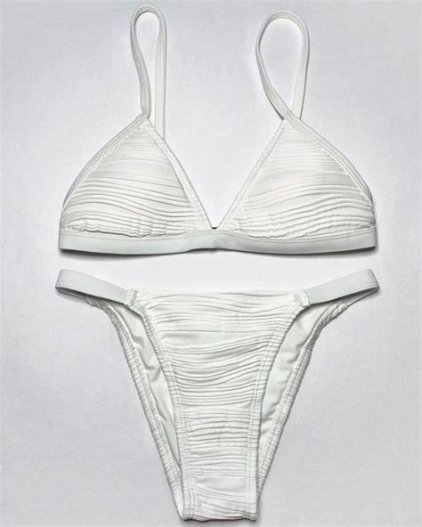 Eighth Mermaid Curtis Bikini Set In Textured Salt Women S Fashion