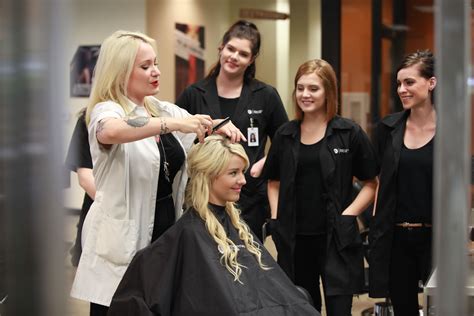 Top Cosmetology Schools In The World Topteny Magazine