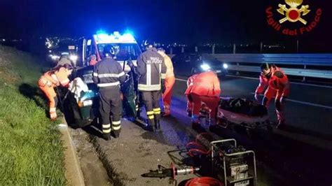 YouTG NET Cagliari Incidente Sulla 131 Due Feriti Gravi In Un