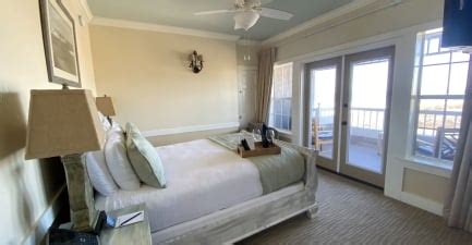 The Henderson Park Inn | A Destin Adults-Only Resort