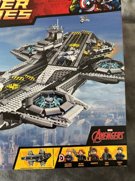 Lego 76042 Marvel Super Heroes The Shield Helicarrier Plus 21 Instant