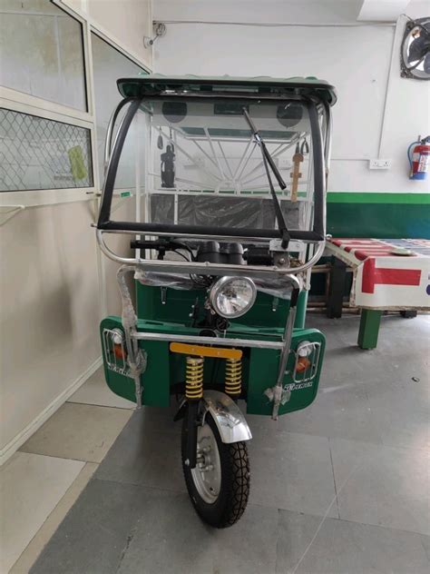 Kinetic Green Open Super Dx Electric Rickshaw At Rs Unit