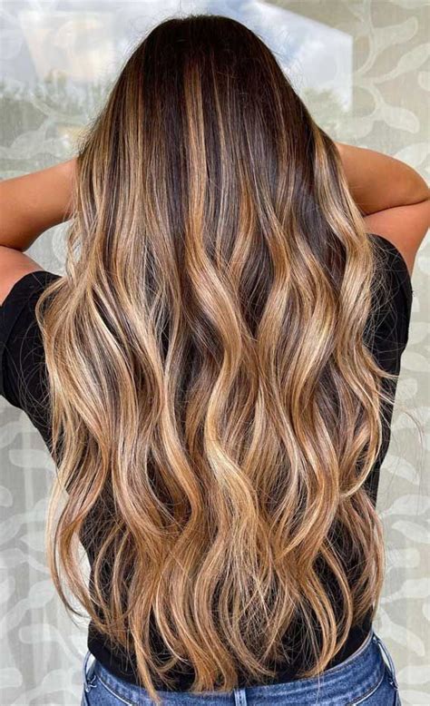 14 Hot Toffee And Sparkling Amber Brown Hair Idea We Are Entering The Autumn Which Means Its