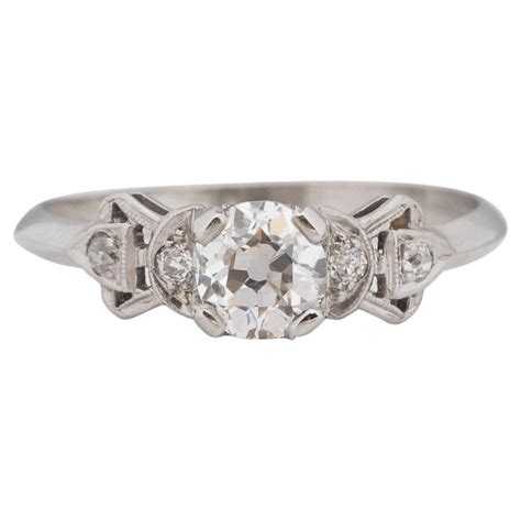 Art Deco Style 2 58 Carat Diamond And Platinum Engagement Ring For Sale