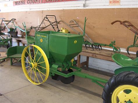 John Deere Potato Planter At 2016 2 Cylinder Expo