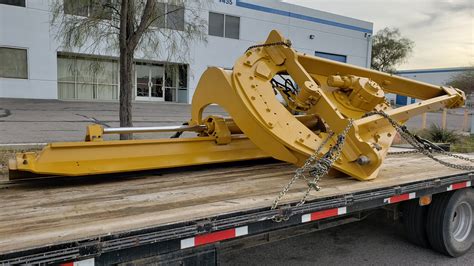 Cat 16h Grader Circle And Drawbar With Blade Repair And Rebuild Motor Mission Machine And Radiator